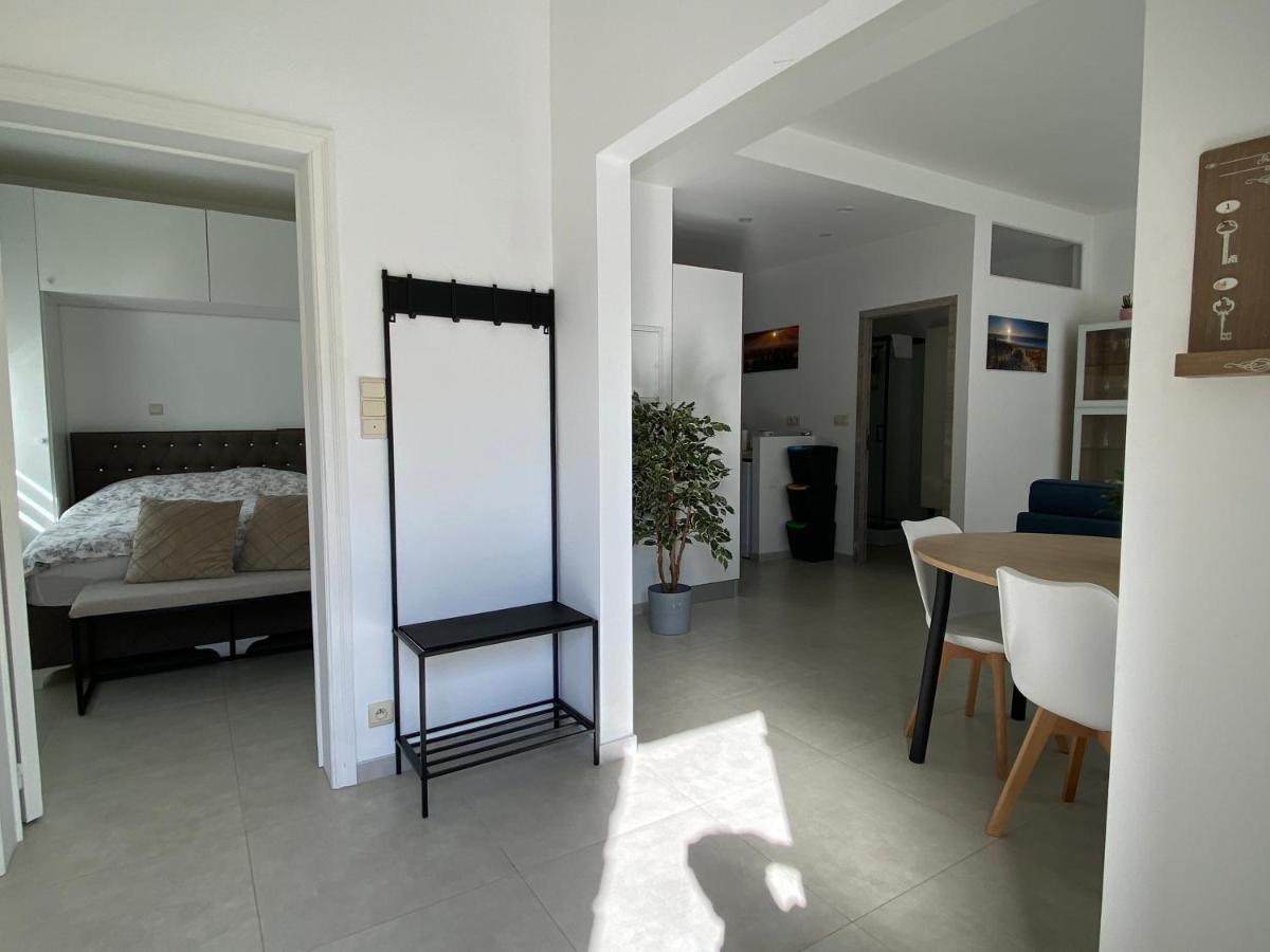 Appartement 1-e Superbe Lumineux *