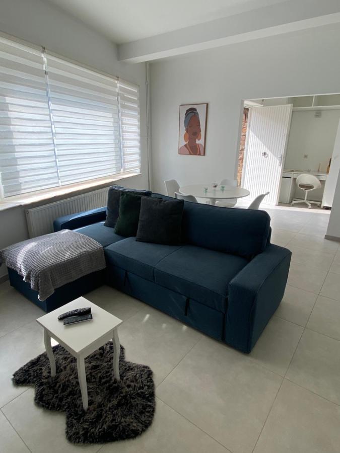 1-e Superbe Lumineux Appartement